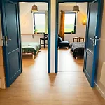 Smugi Semesterbostad *